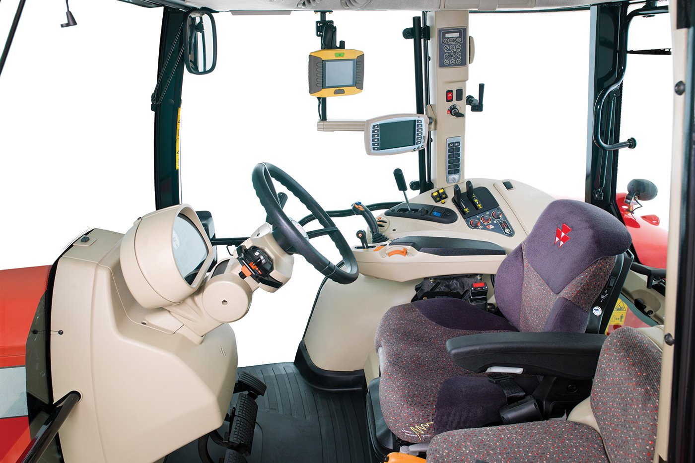 MF 7600 Series Efficient Cab